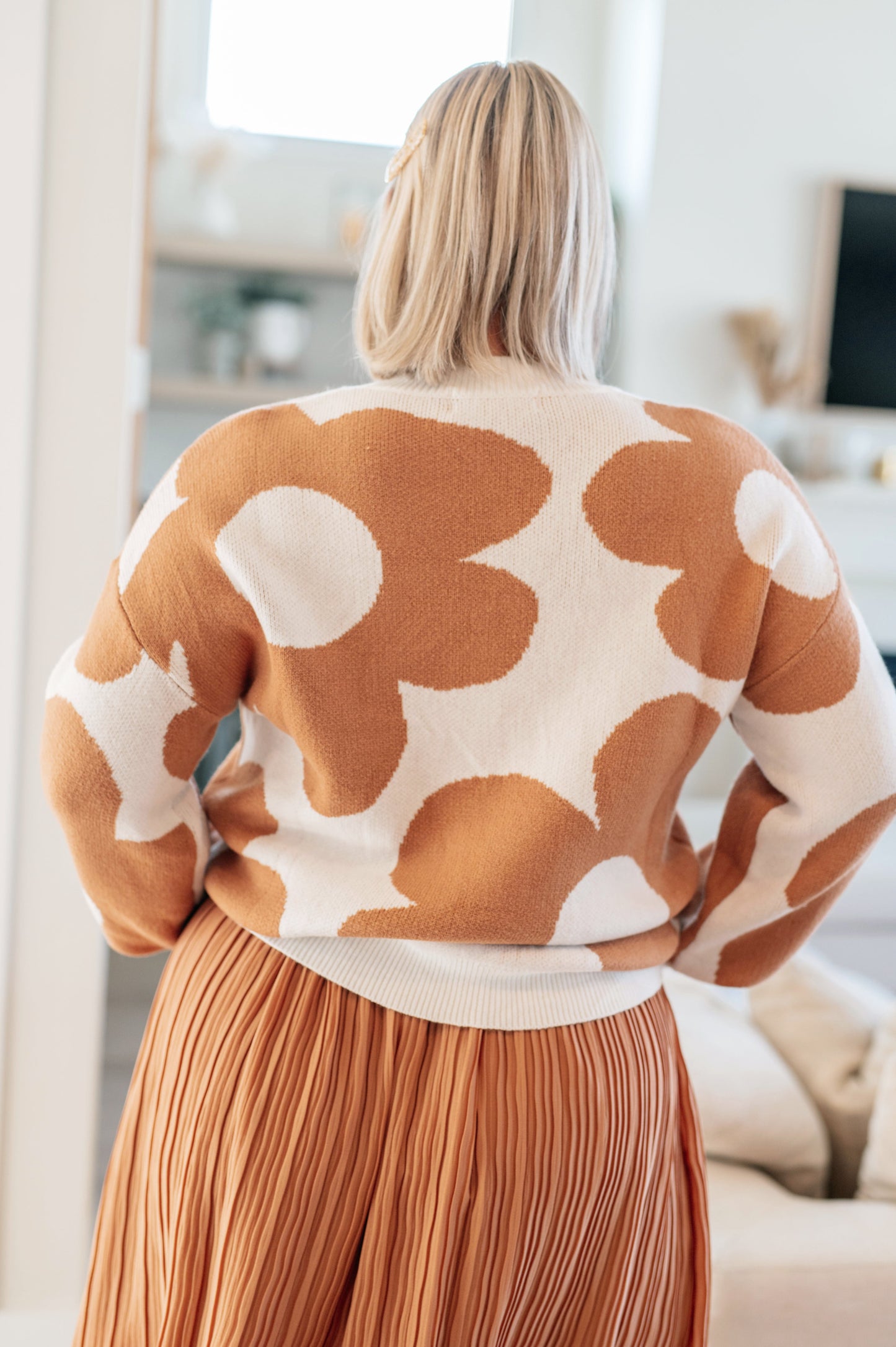 Bigger is Better Mod Floral Sweater - Dahlia Boutique