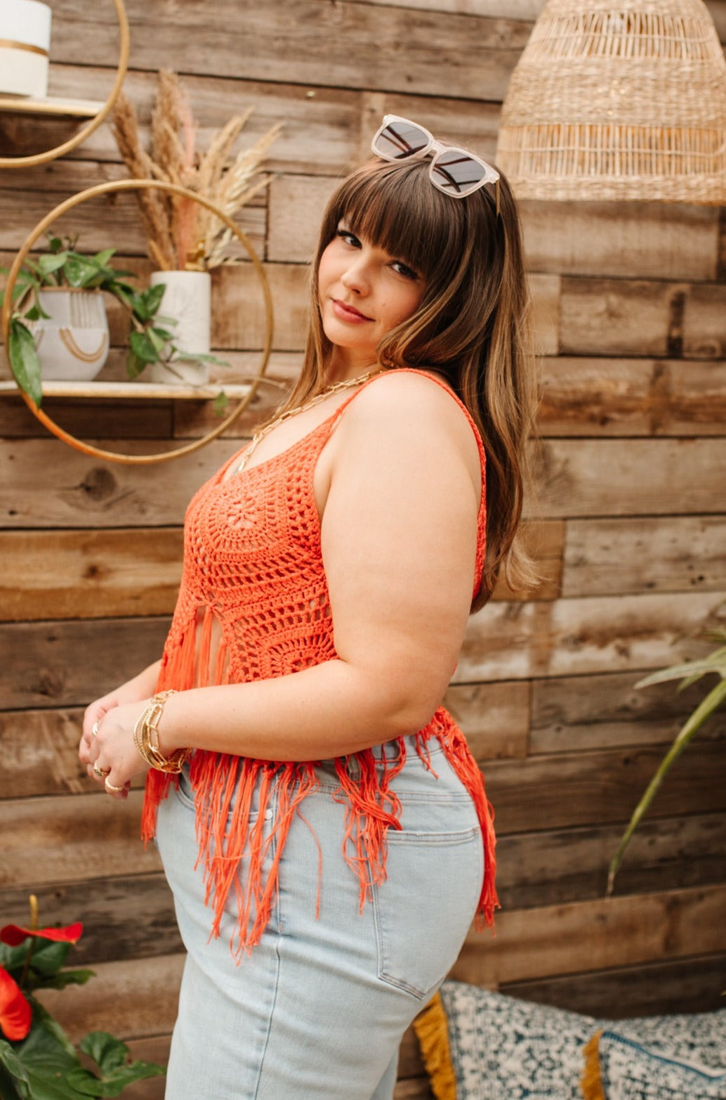 Camiseta sin mangas con flecos de festival en naranja