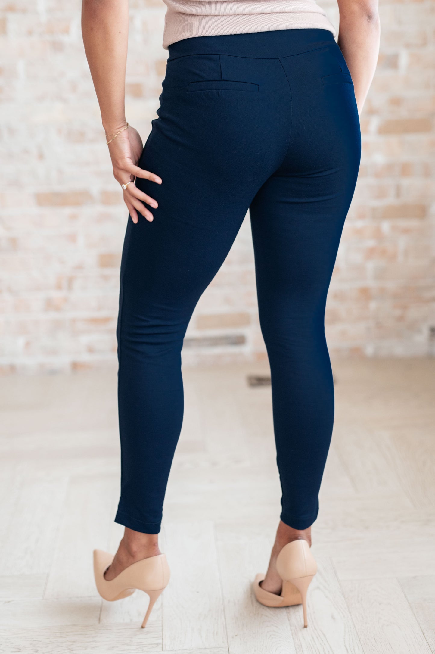 PREVENTA: Pantalones pitillo mágicos en doce colores