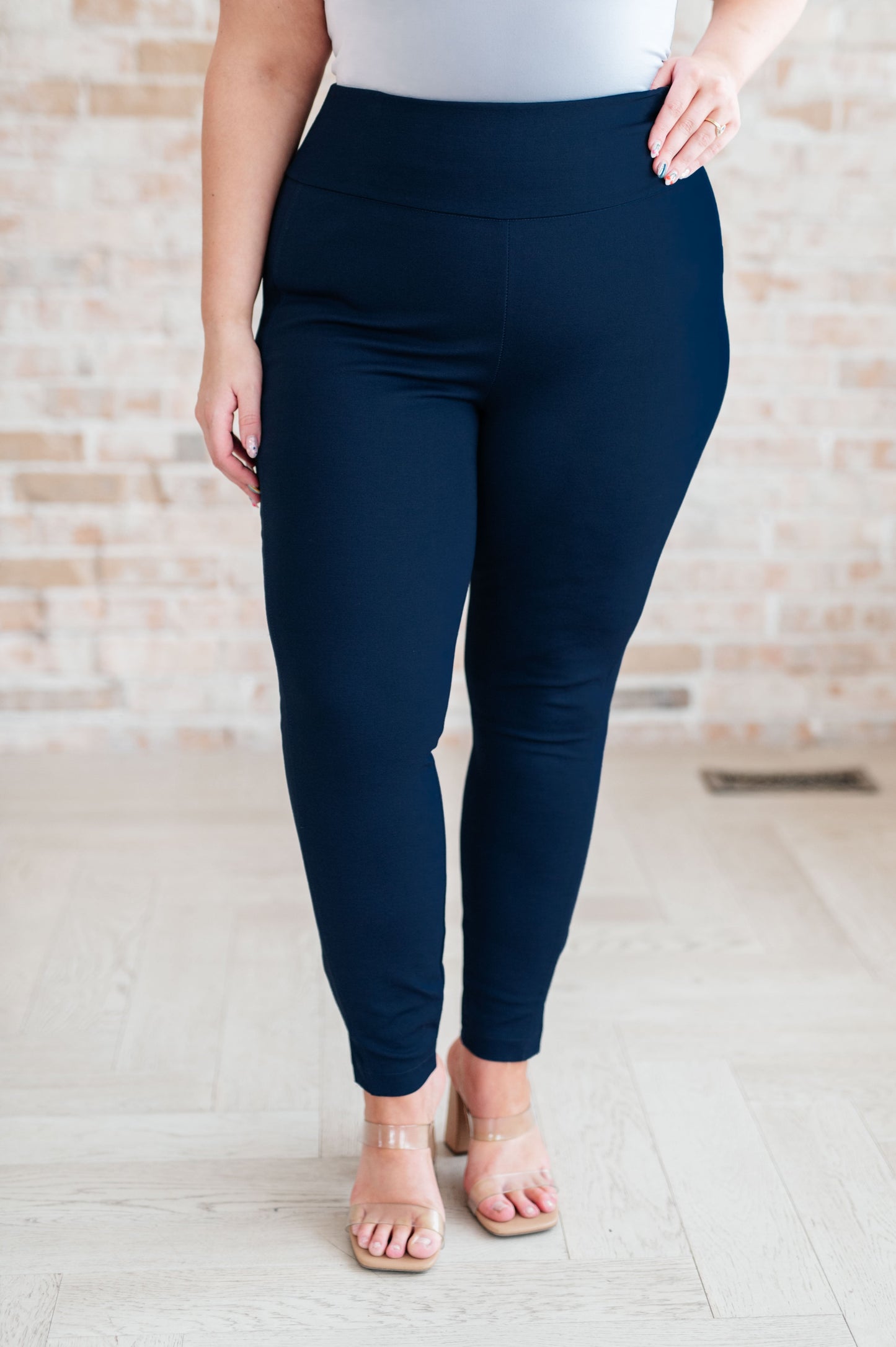 PREVENTA: Pantalones pitillo mágicos en doce colores