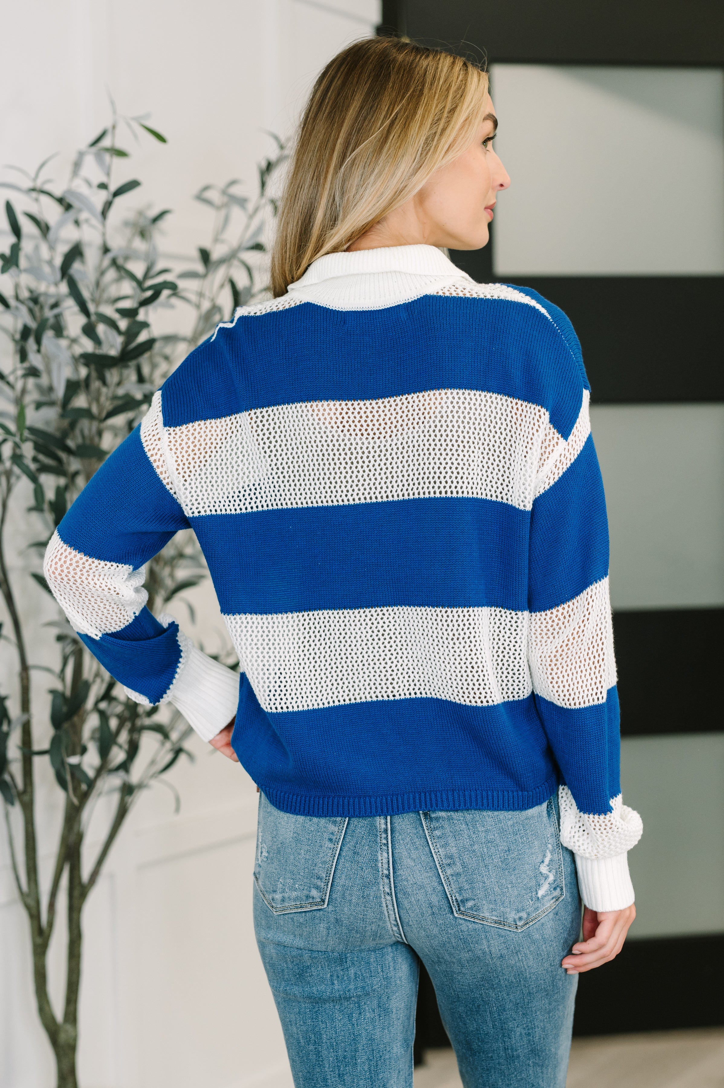 Oceanfront Stroll Button Henley