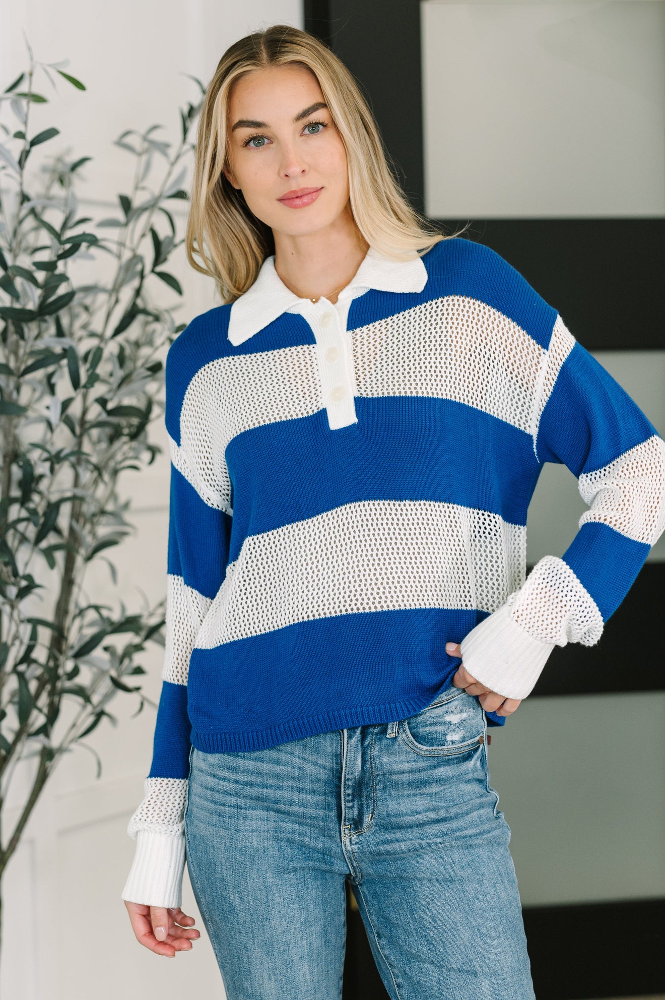 Oceanfront Stroll Button Henley