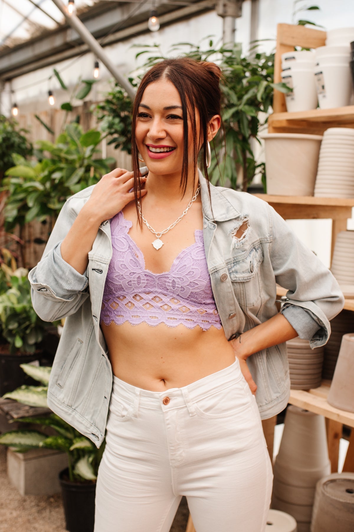 So This is Love Bralette en lavanda